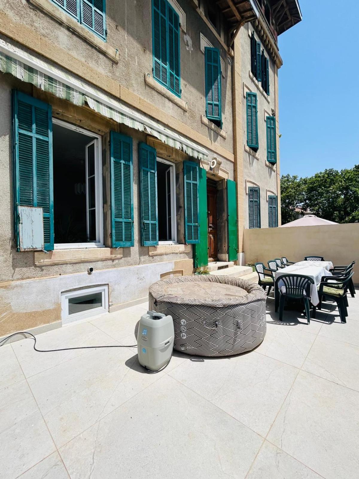 Maisons Detente Jardin, Terrasse Vue Mer Et Spa Marsella Exterior foto
